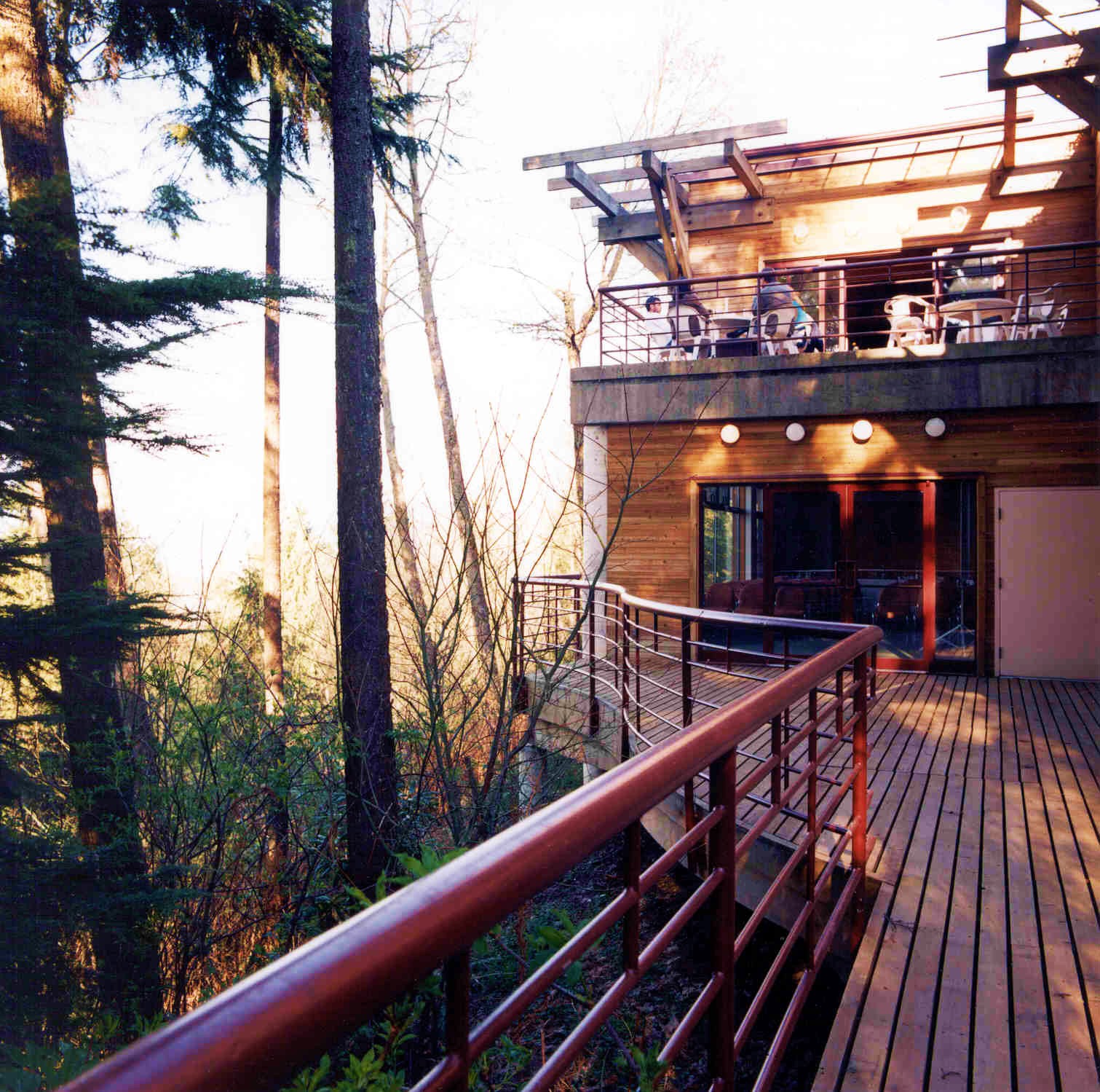 About SFU Diamond University Club