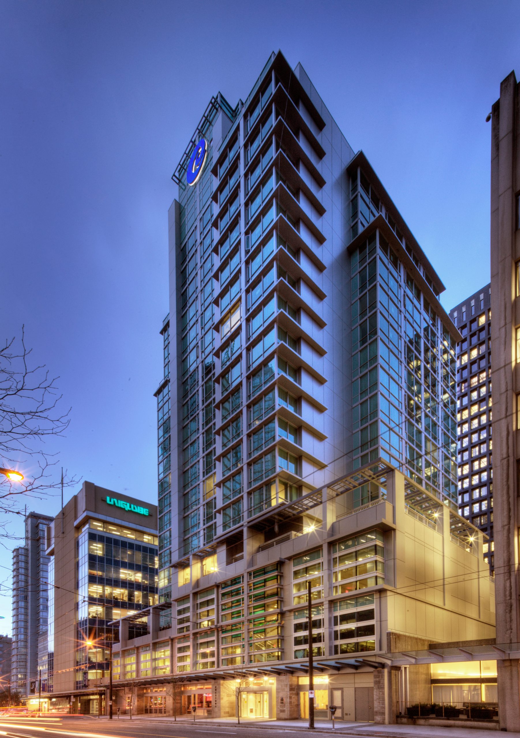 About Coast Coal Harbour Hotel