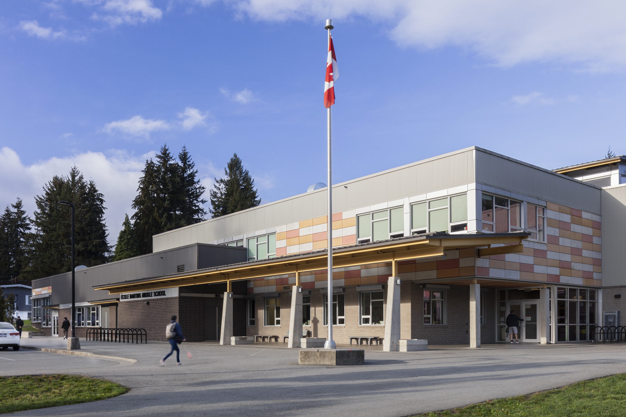 About École Banting Middle School