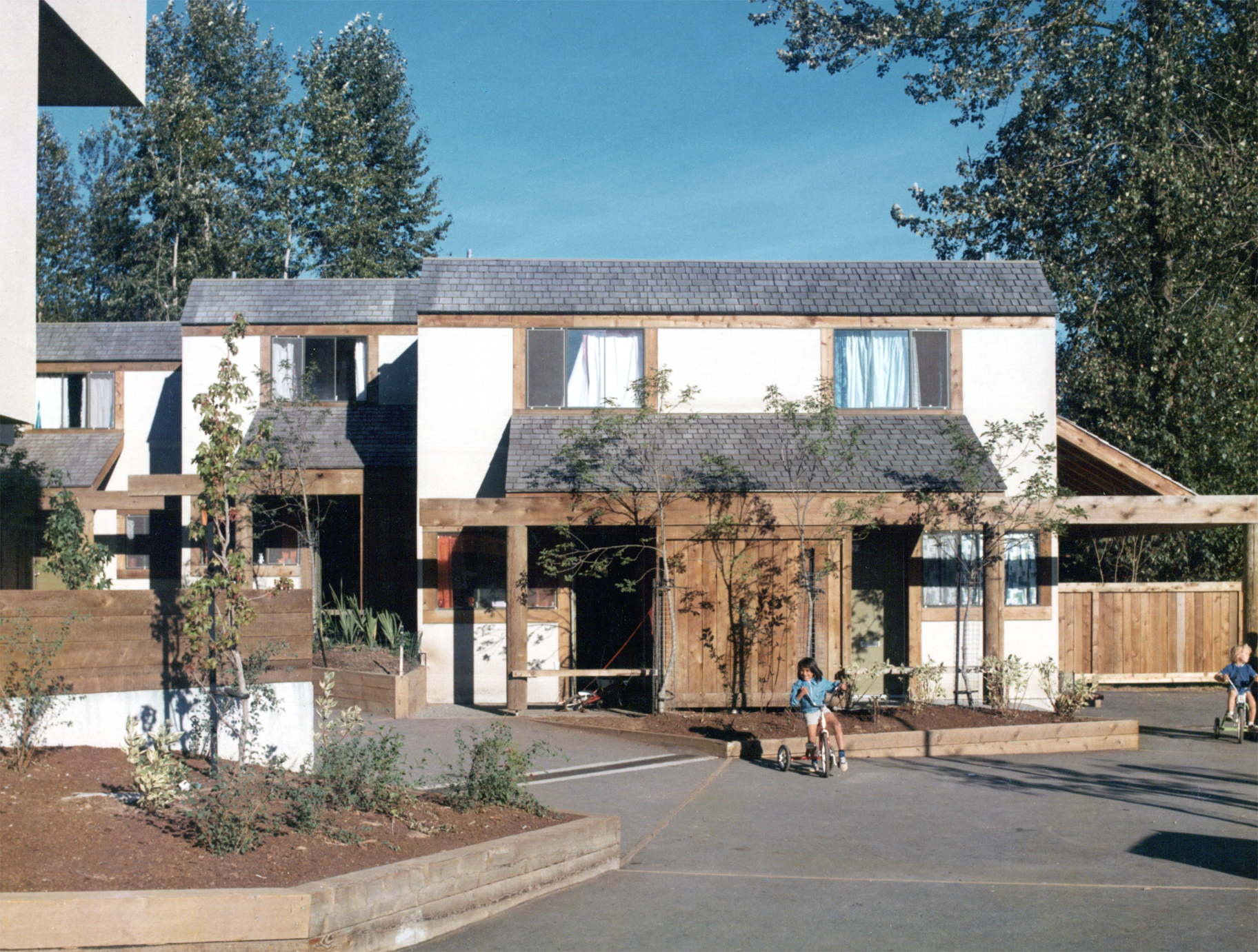 About Champlain Place